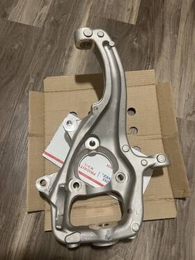 698-239 Front Left Side Steering Knuckle Spindle For Dodge Ram 1500 3.6l 5.7l