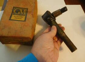 3778877 Gm Chevrolet 1960 1961 1962 Tie Rod End Chevy Hd Truck Nos