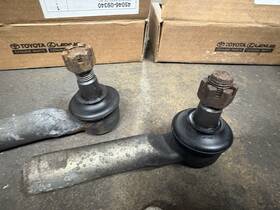 45046-09430 Toyota 4504609430 Tacoma 4runner 2005-2018 Outer Tierod Pair
