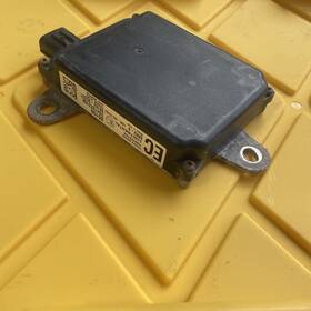 88162-0c033 Toyota 2014 2015 2016 2017 2018 Tundra Rear Blind Spot Sensor Module Oem Used